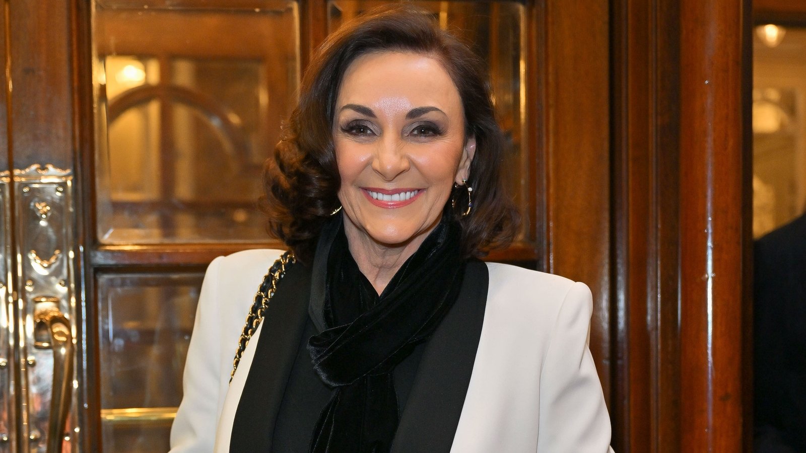 Strictly's Shirley Ballas sier at hun aldri vil fÃ¸le seg helt trygg igjen "etter Stalker -opplevelse