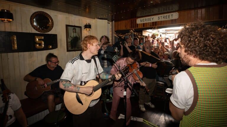 Ed Sheeran: 'Det var skole og Irland i min barndom'