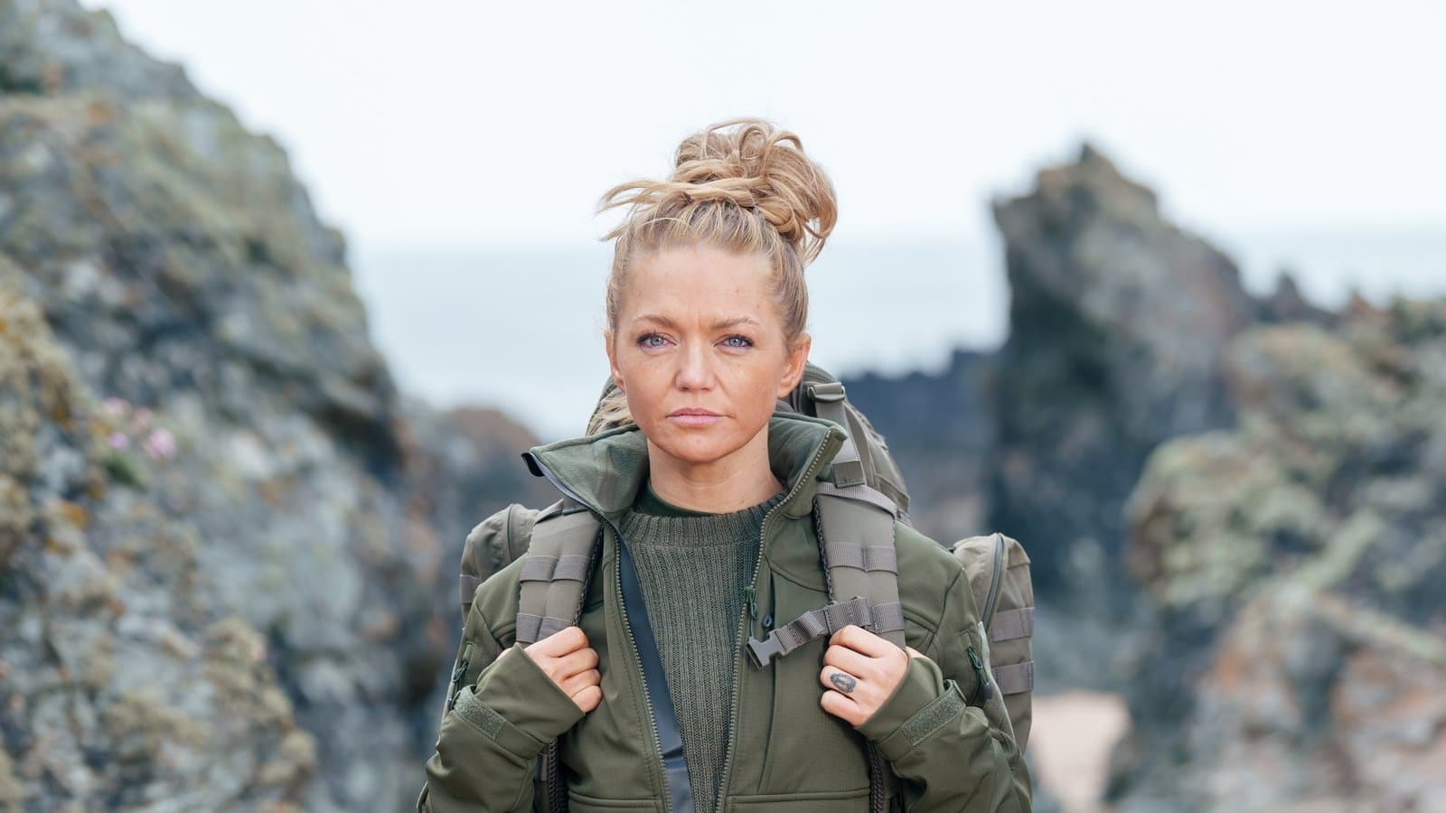 Hannah Spearritt og Louie Spence trekker seg fra kjendisen SAS i første episode