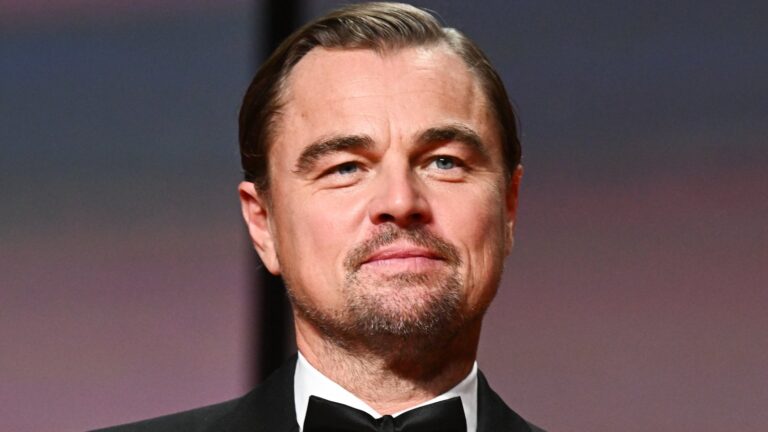 Leonardo DiCaprio reflekterer over Ã¥ snu 50 og fÃ¸le seg som om han fortsatt er 32