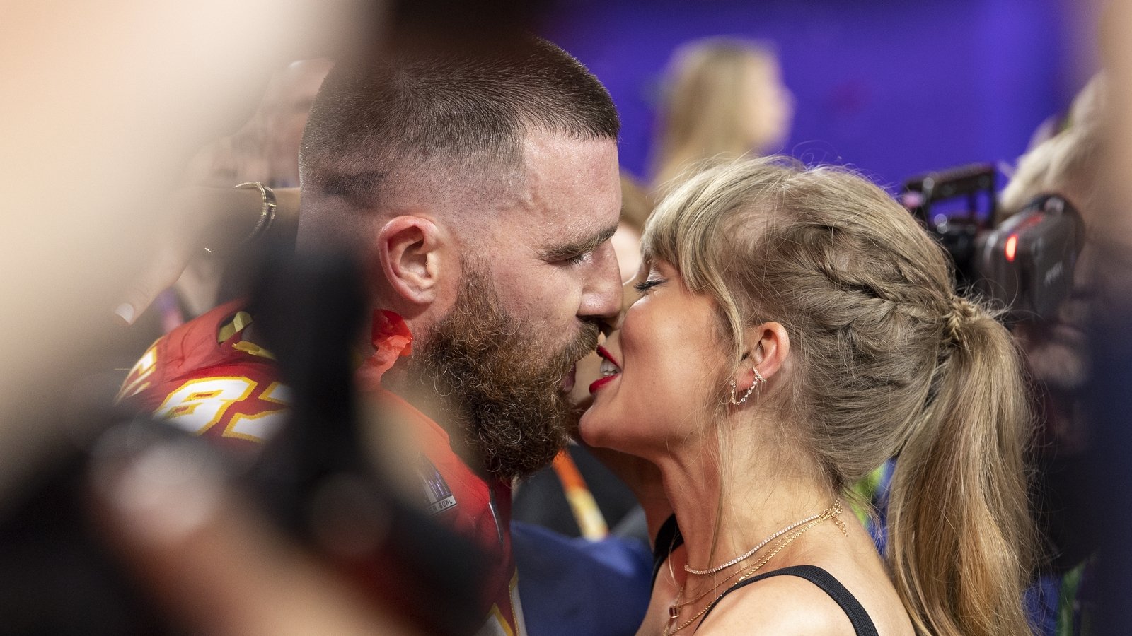 Taylor Swift og Travis Kelce - Fem ting Ã¥ vite