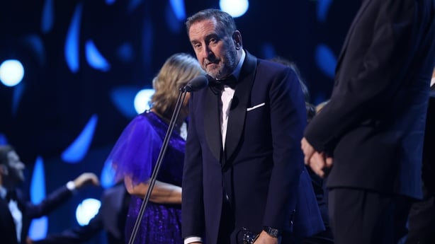 LONDON, England - 10. september: (Eksklusiv dekning) Lee Mack pÃ¥ scenen under NTAs 2025 pÃ¥ O2 -arenaen 10. september 2025 i London, England. (Foto av Lia Toby/Getty Images for NTAs)