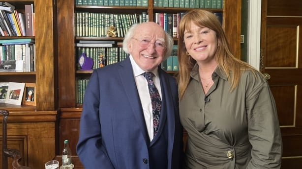 President Higgins og Blathnaid ni Chofaigh