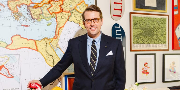 Rowing Blazers -grunnlegger Jack Carlsons NYC -leilighet er overraskende 90 -tallet kodet