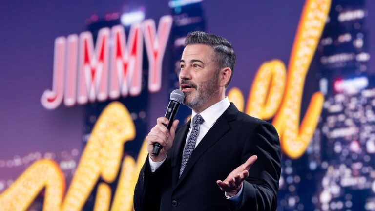 Kjendiser snakker til stÃ¸tte for Jimmy Kimmel i Charlie Kirk Row
