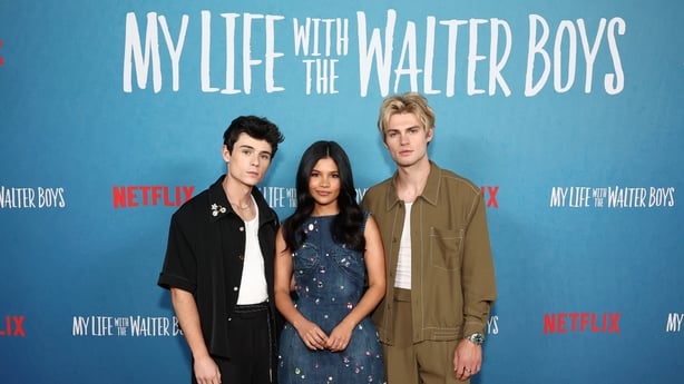 NEW YORK, New York - 27. august: Ashby Gentry, Nikki Rodriguez og Noah Lalonde deltar pÃ¥ Netflix "Mitt liv med Walter -guttene" Fotoanrop 27. august 2025 i New York City. (Foto av Cindy Ord/Getty Images)
