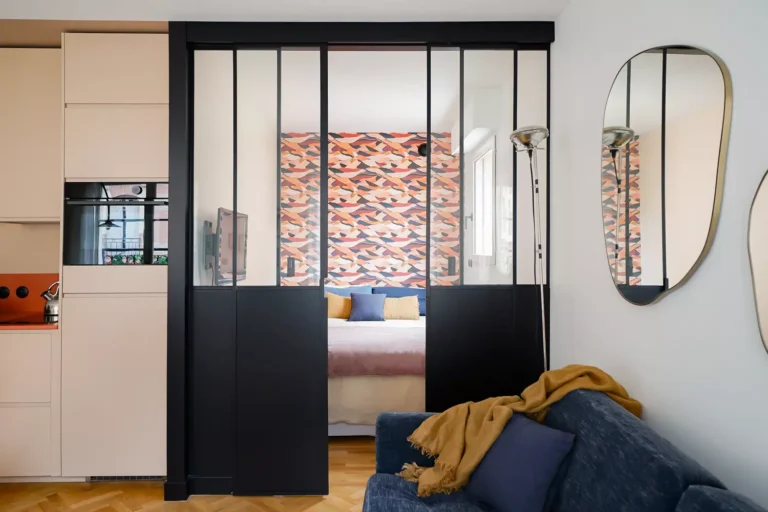 Farvel til det samme gamle glasstaket, denne arkitekten setter en ny trend for elegant Ã¥ skille to rom.