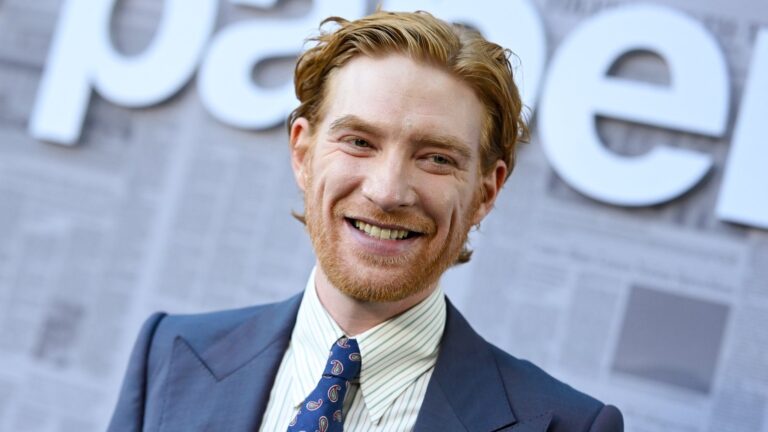 Domhnall Gleeson advarer fansen om ikke Ã¥ forvente comeback av kontoret i spin-off-serien