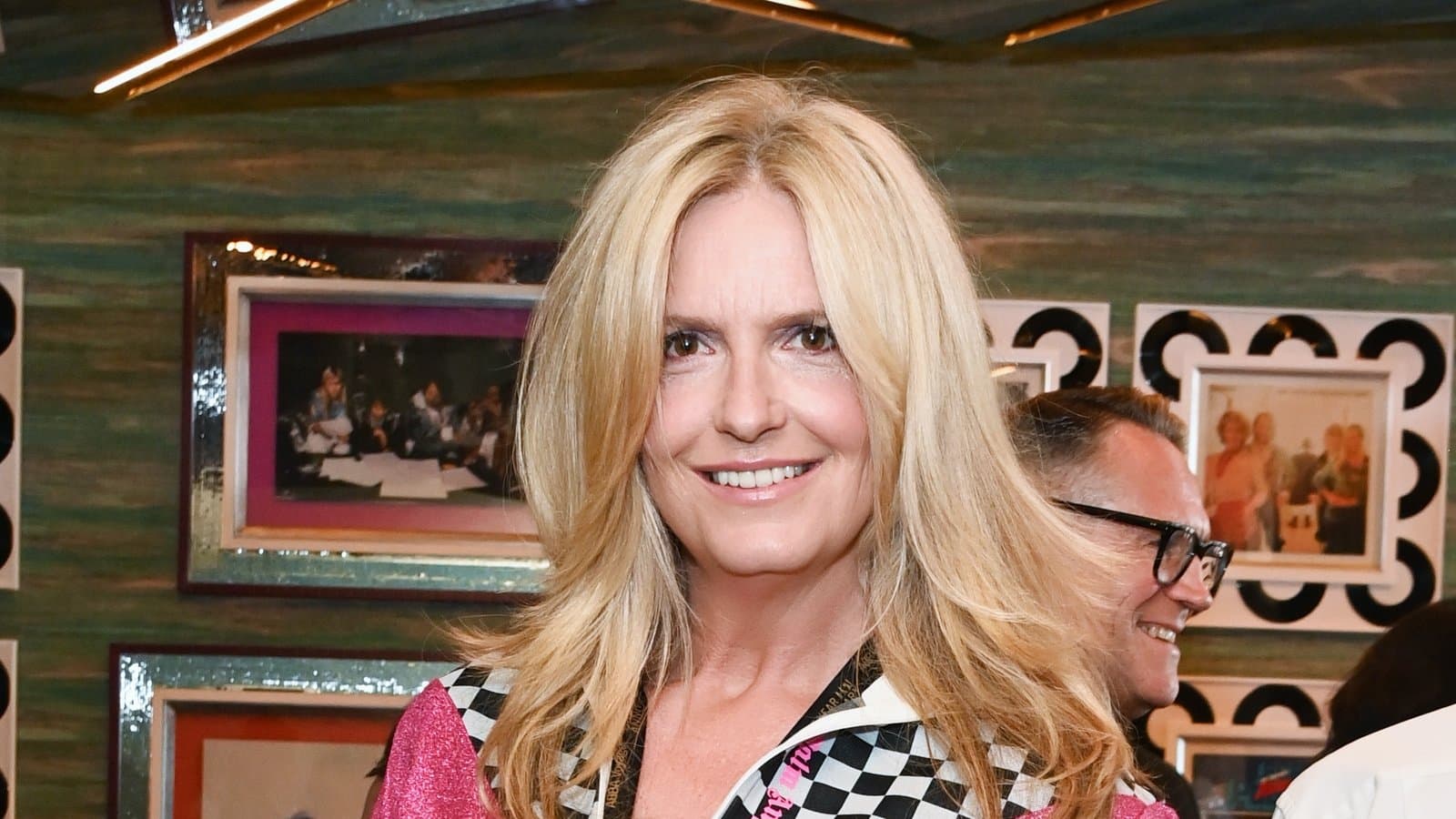 Penny Lancaster sier at hun fremdeles har 'triggere' etter Ã¥ ha overlevd seksuelle overgrep