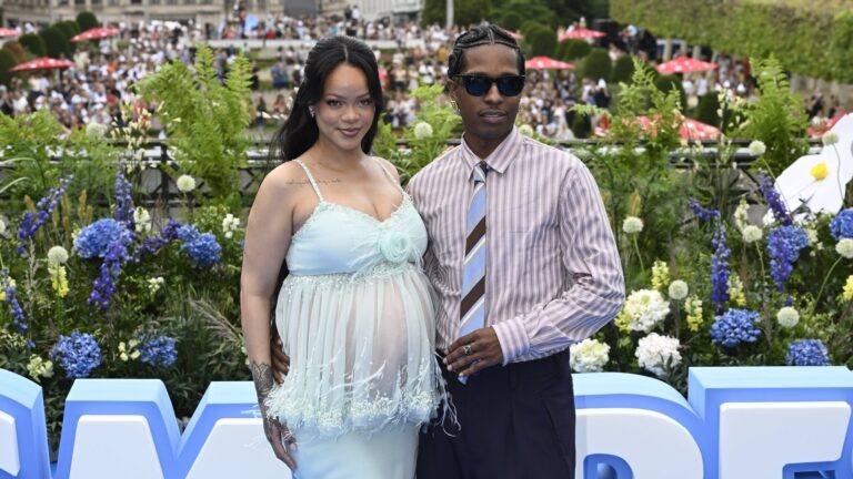 Rihanna og A $ ap Rocky Welcome Third Child, Rocki Irish Mayers