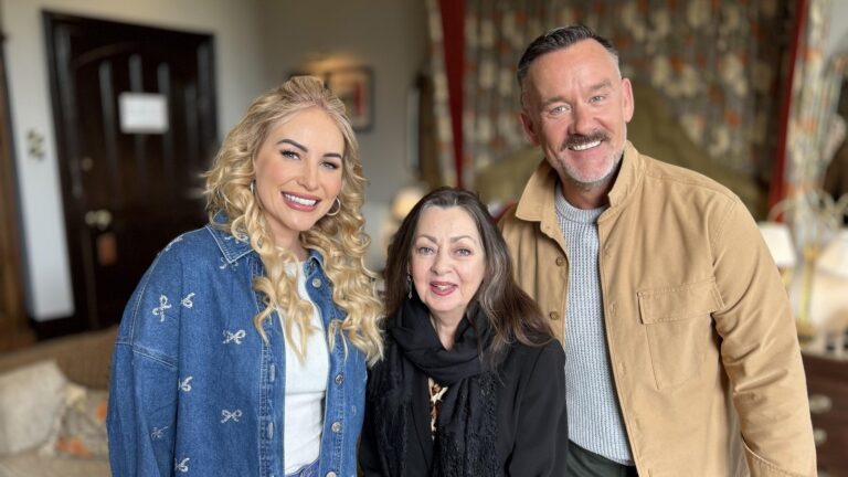 Sandy Kelly med Ã¥ delta i Eurovision: 'Jeg fÃ¸lte pÃ¥ en mÃ¥te, hvorfor var jeg der?'