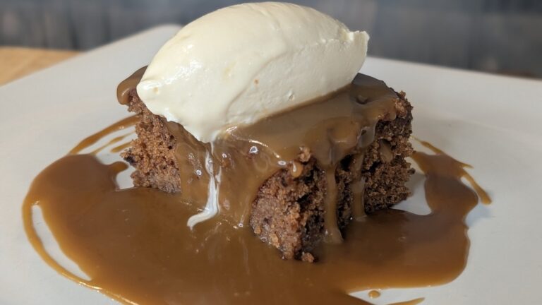 Shane Smiths Sticky Toffee Pudding: I dag