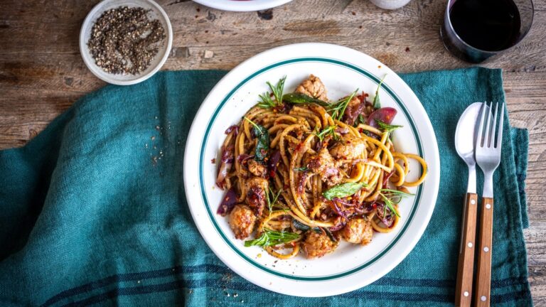 Donals sanntidsoppskrifter: Smashed Sausage Pasta