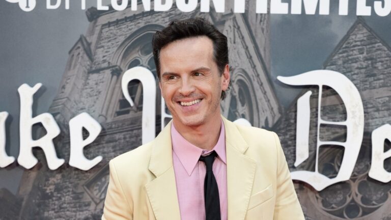 Andrew Scott blant rollebesetninger av New Channel 4 -komedie