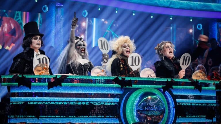 Strictly's Lewis Cope fÃ¥r fÃ¸rste perfekte poengsum i serien