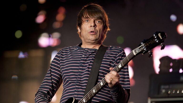 Stone Roses-bassist Gary 'Mani' Mounfield dÃ¸r 63 Ã¥r gammel
