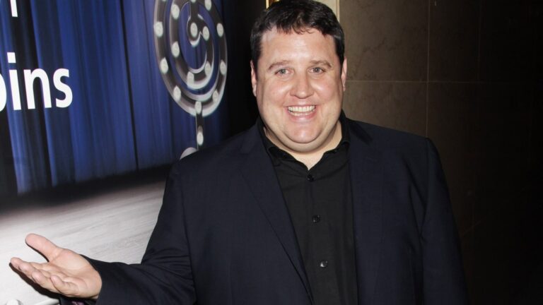 Peter Kay legger til irsk innsamlingsdato til utsolgt turnÃ©
