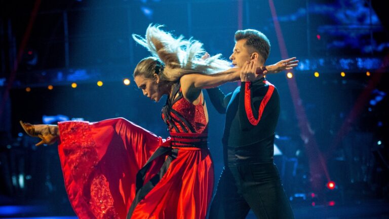 Ashley Roberts, Layton Williams og Jay McGuiness for Ã¥ returnere til Strictly