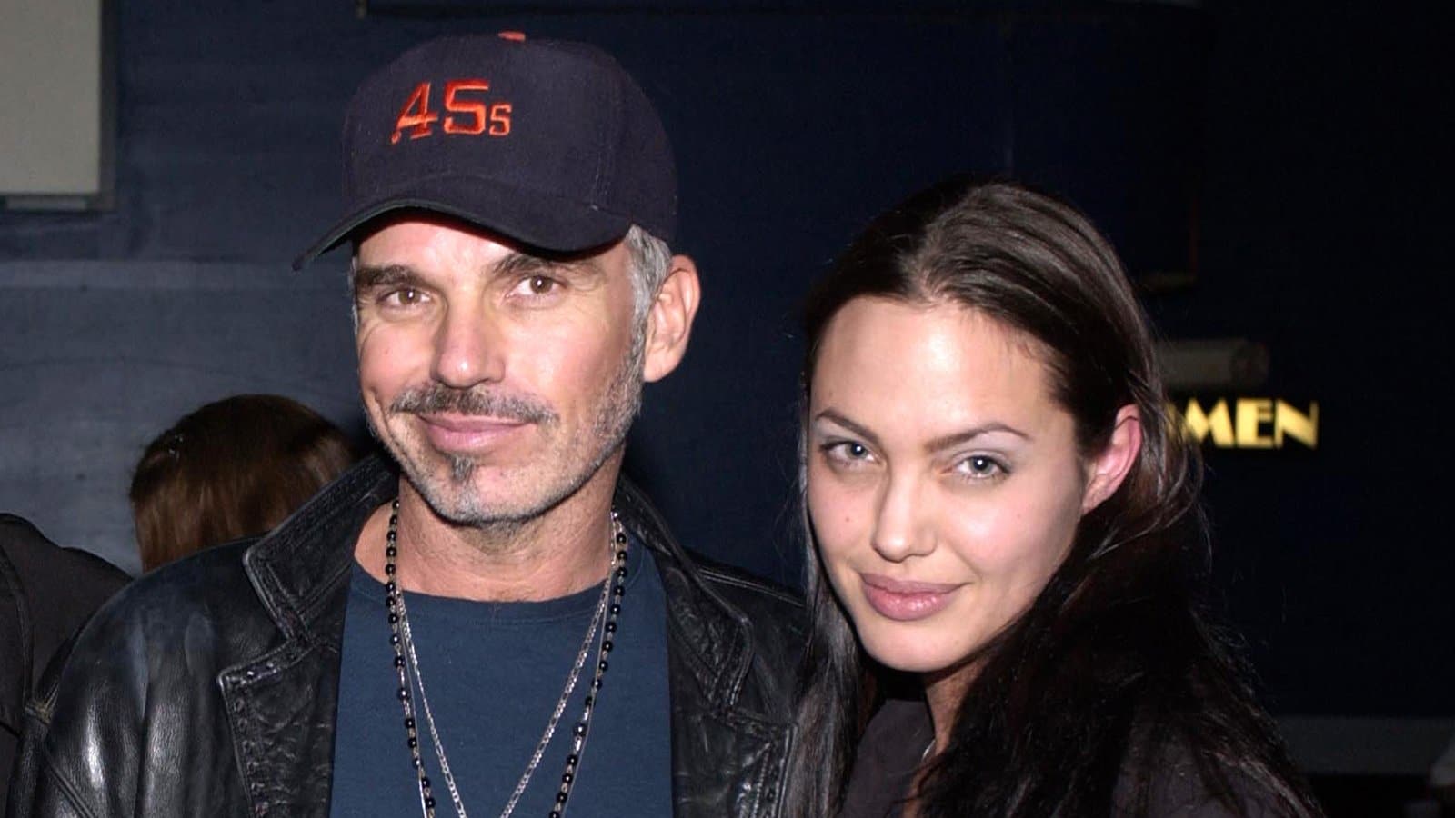 Billy Bob Thornton sier at han og Angelina Jolie aldri hadde på seg halskjeder med blodflasker
