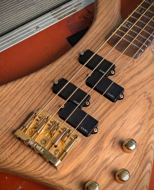 1986 Warwick Buzzard gitar