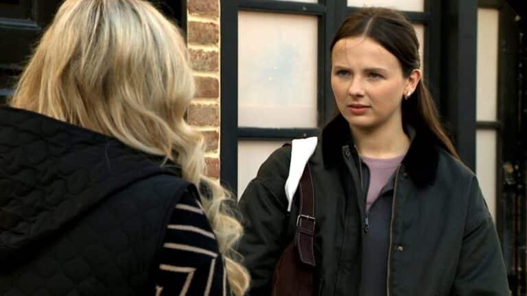 Fredagens Fair City: 'Sa du oss tre?'