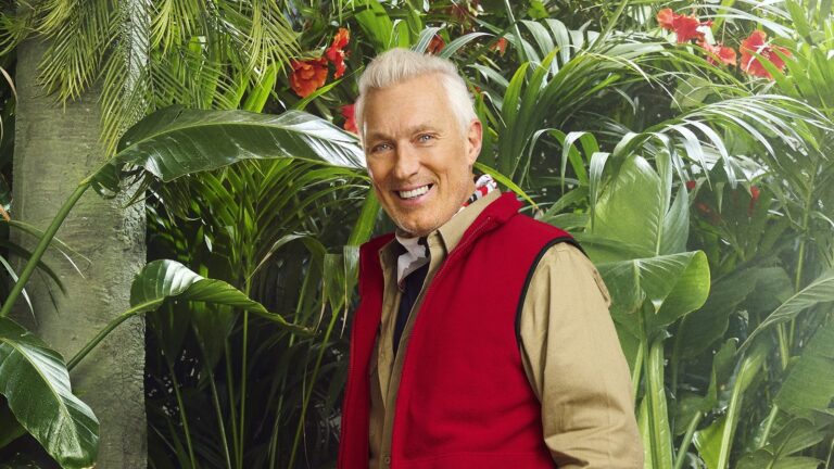 Martin Kemp og Kelly Brook blant stjerner som hopper fallskjermhopping inn i I'm A Celebrity