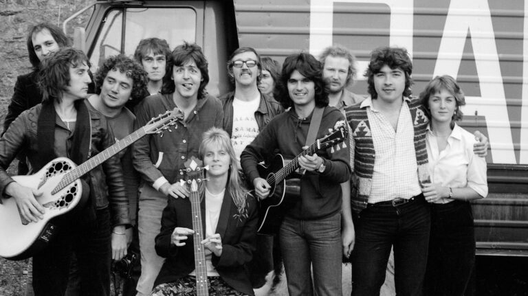 Paul McCartney "visste egentlig ikke hvordan han skulle vÃ¦re i et band" etter at The Beatles splittet
