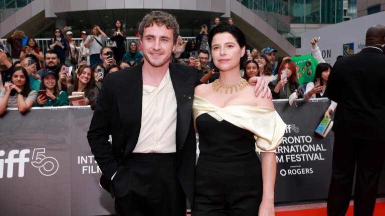 Paul Mescal og Jessie Buckley skal ha premiere pÃ¥ Hamnet i Dublin
    

