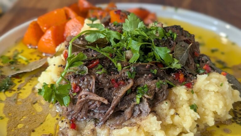 Arun Kapils curried rebell roastbiff: I dag
    

