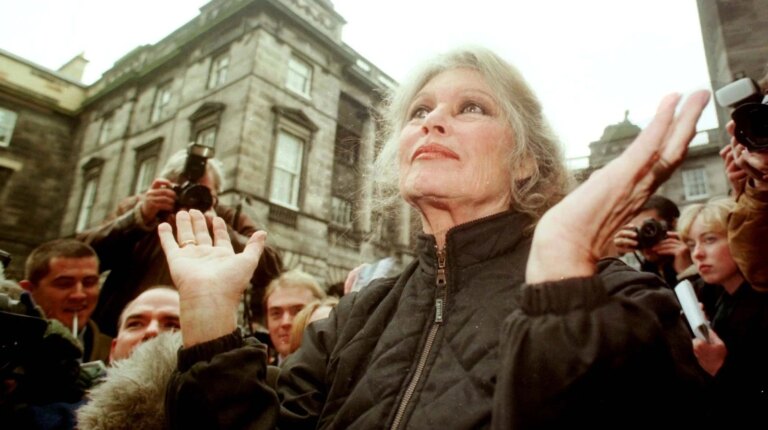 Brigitte Bardot husket som 'engel for dyr' av Petas grunnlegger
    

