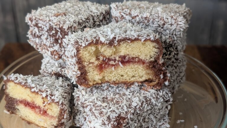 Sarah Butlers Lamingtons-kake: I dag
    

