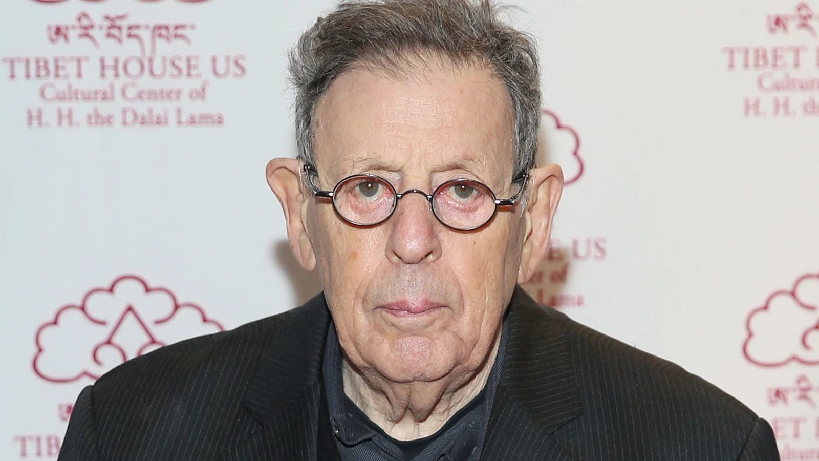 Philip Glass trekker Kennedy Center-premieren etter Trump-overtakelsen