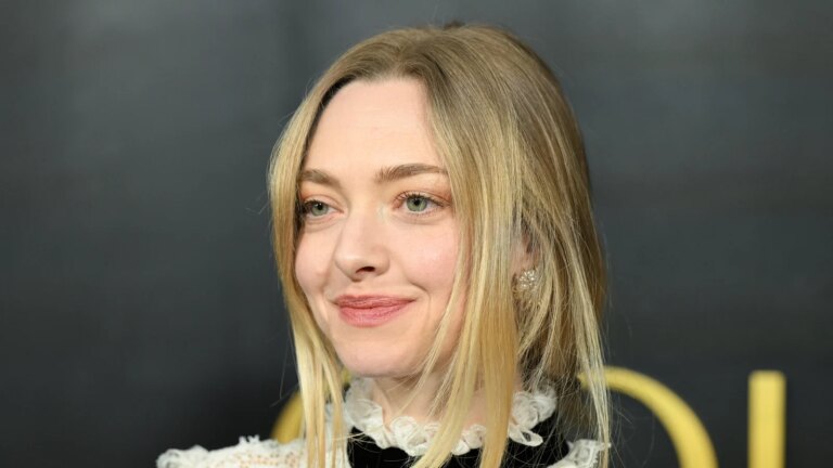 Amanda Seyfried reflekterer over hennes "virkelig ekstreme" tvangslidelse
    

