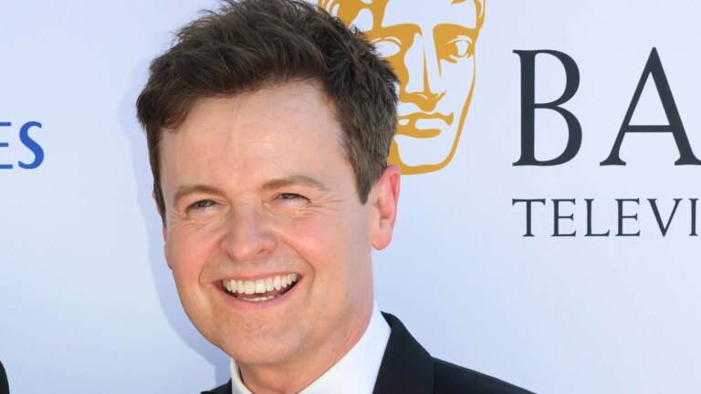 Declan Donnelly sier at han lider av "konstant angst"
    

