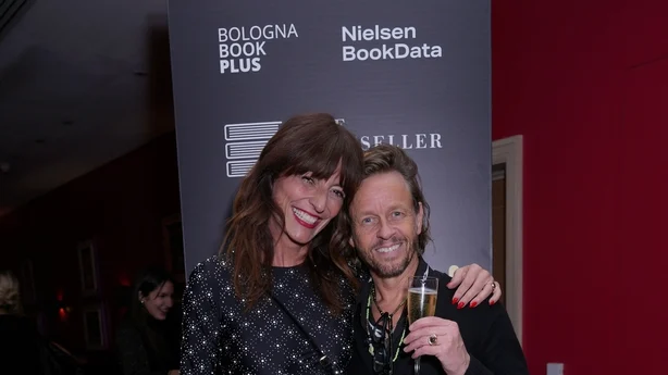 Davina McCall og ektemannen Michael Douglas deltar pÃ¥ Bestseller Awards pÃ¥ Ham Yard Hotel i London sentrum. Bildedato: mandag 19. januar 2026. PA Foto. Bildekreditt bÃ¸r lese: Yui Mok/PA Wire