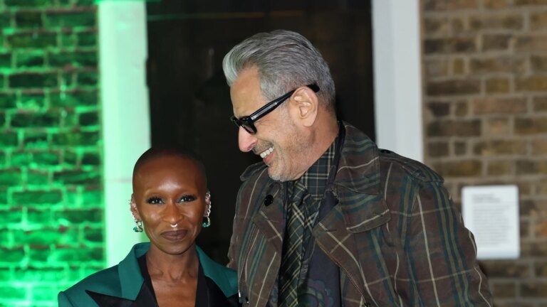 Jeff Goldblum gir ut album med Wicked-medspiller Cynthia Erivo
    

