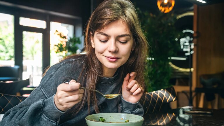 Mat som vil bidra til Ã¥ holde deg mett lenger
    

