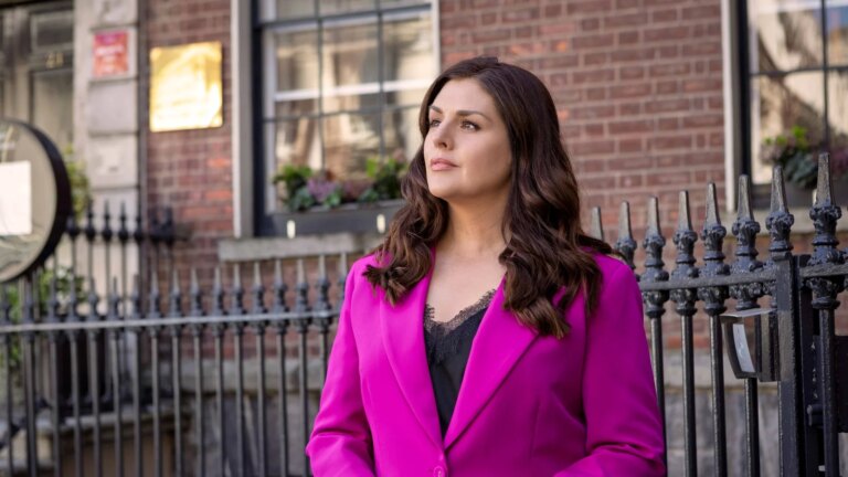 SÃ­le Seoige skal takle Â«samfunnsutfordringerÂ» i ny TG4-dokumentarserie
    

