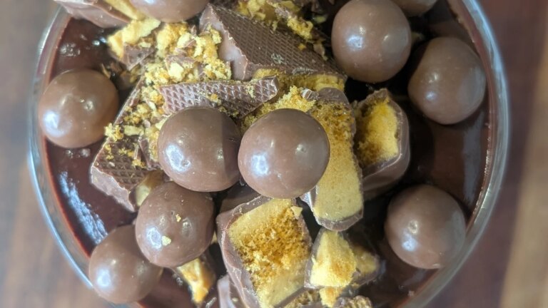Kevin Dundon's Valentine's sjokolademousse
    

