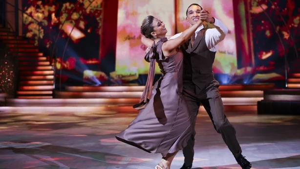 Jordan Dargan og Rebecca Scott på uke syv av Dancing with the Stars Foto: Kyran O'Brien