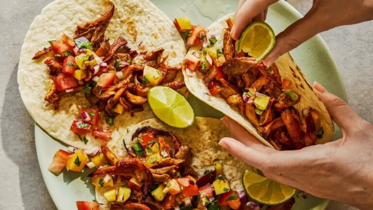BOSH! sin rÃ¸ykfylte bbq pulled oyster mushroom taco
    


