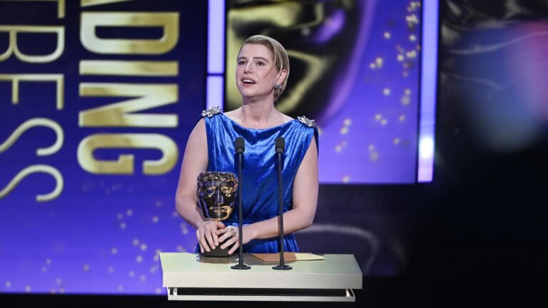 Jessie Buckley vinner hovedrollen pÃ¥ BAFTAs for Hamnet
    

