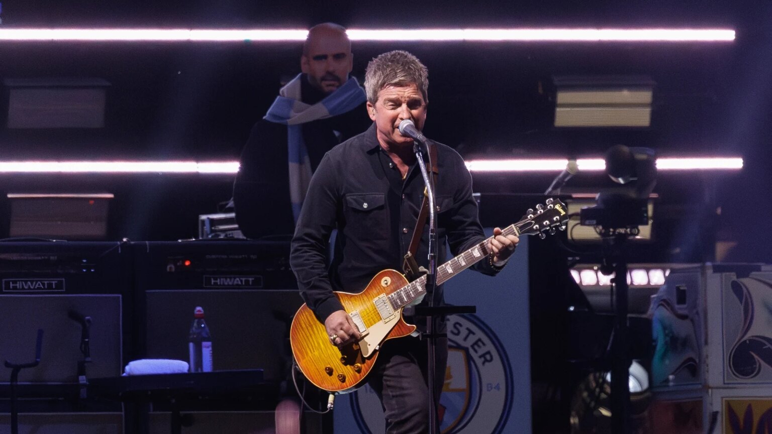 Noel Gallagher blir kåret til årets låtskriver hos britene