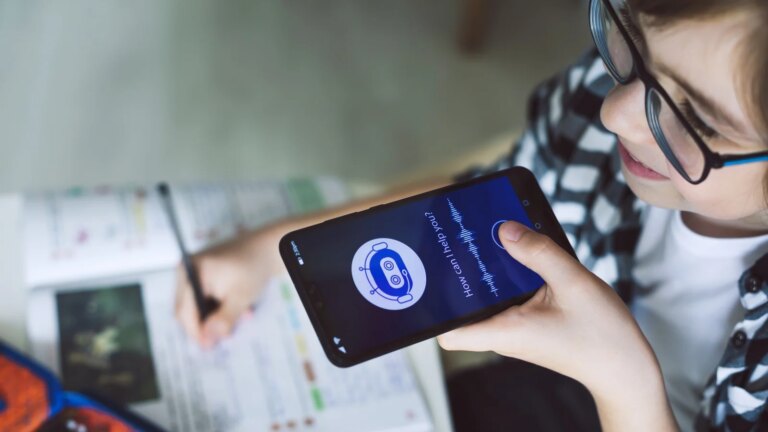 Safer Internet Day: Risikoene og fordelene med Generativ AI
    

