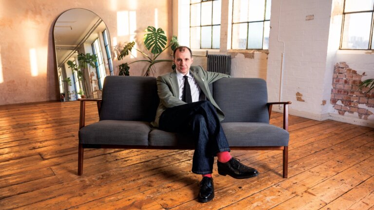 Tom Vaughan-Lawlor: "Irsk musikk er veldig viktig i huset vÃ¥rt"
    

