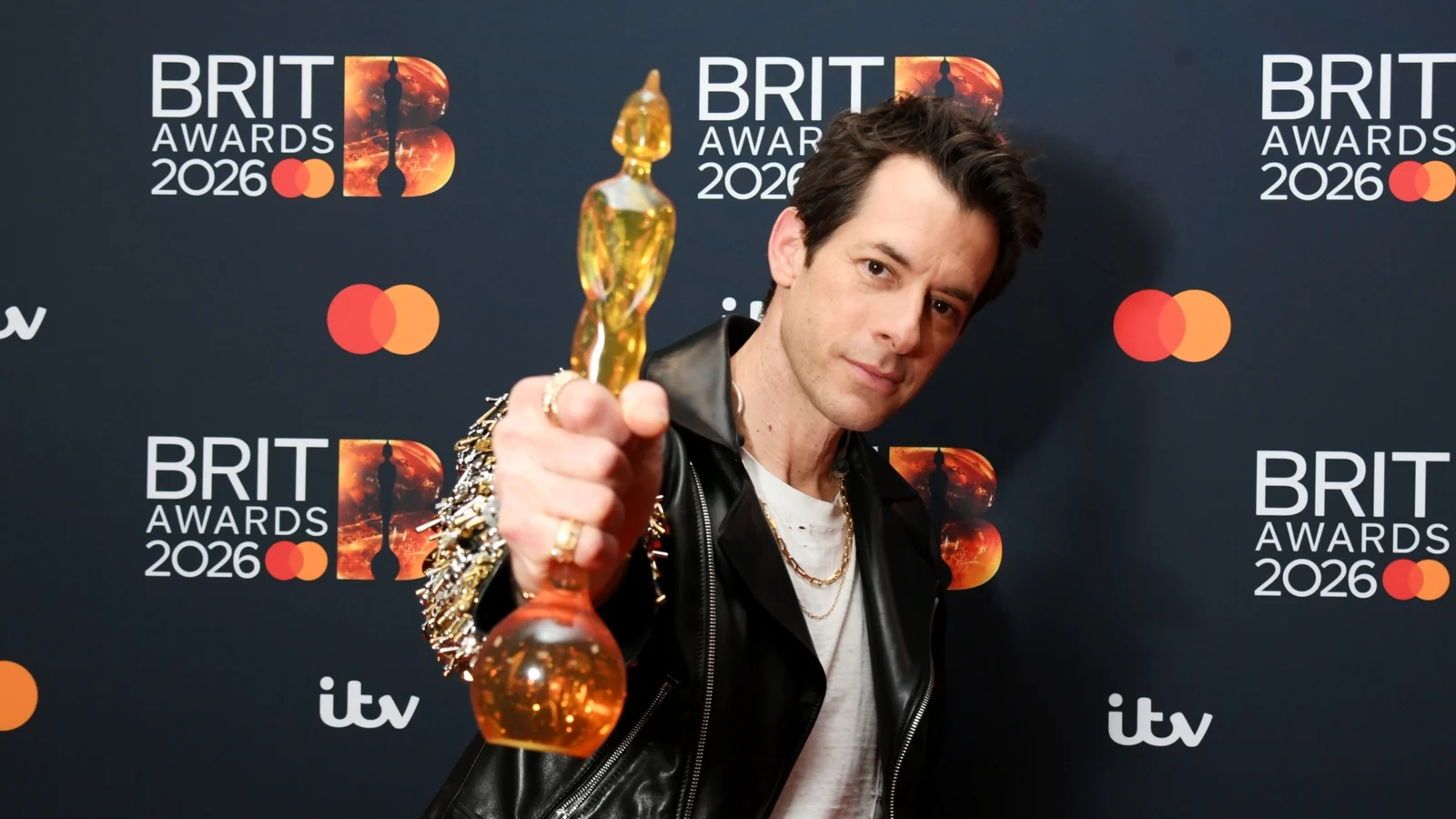Mark Ronson husker Amy Winehouse under BRITAward aksepttale