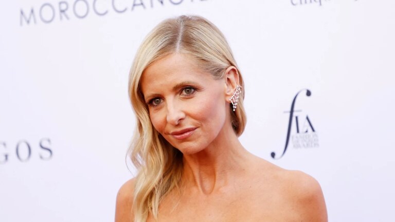 Sarah Michelle Gellar berÃ¸rt av 'utgytelse av kjÃ¦rlighet' etter at Buffy ble restartet
    

