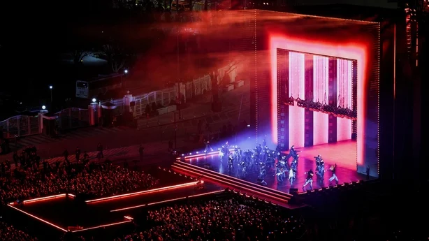 K-pop guttebandet BTS opptrer pÃ¥ scenen under comeback-konsert pÃ¥ Gwanghwamun Square 21. mars 2026 i Seoul, SÃ¸r-Korea. (Foto av Kim Min-Hee - Pool-Kyodo)