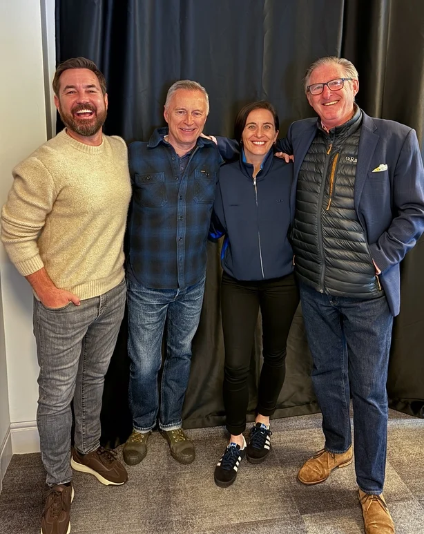 (LR) Martin Compston, Robert Carlyle, Vicky McClure og Adrian Dunbar ved gjennomlesning av Line of Duty Series 7. Foto: BBC/World Productions