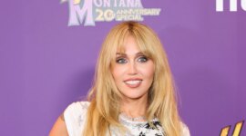 Miley Cyrus: Hannah Montana-jubileumsspesial er en gave til fans og for meg